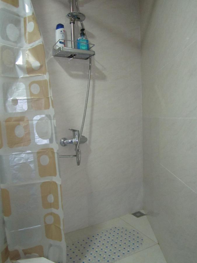 Apartment 19 Кутаїсі Екстер'єр фото